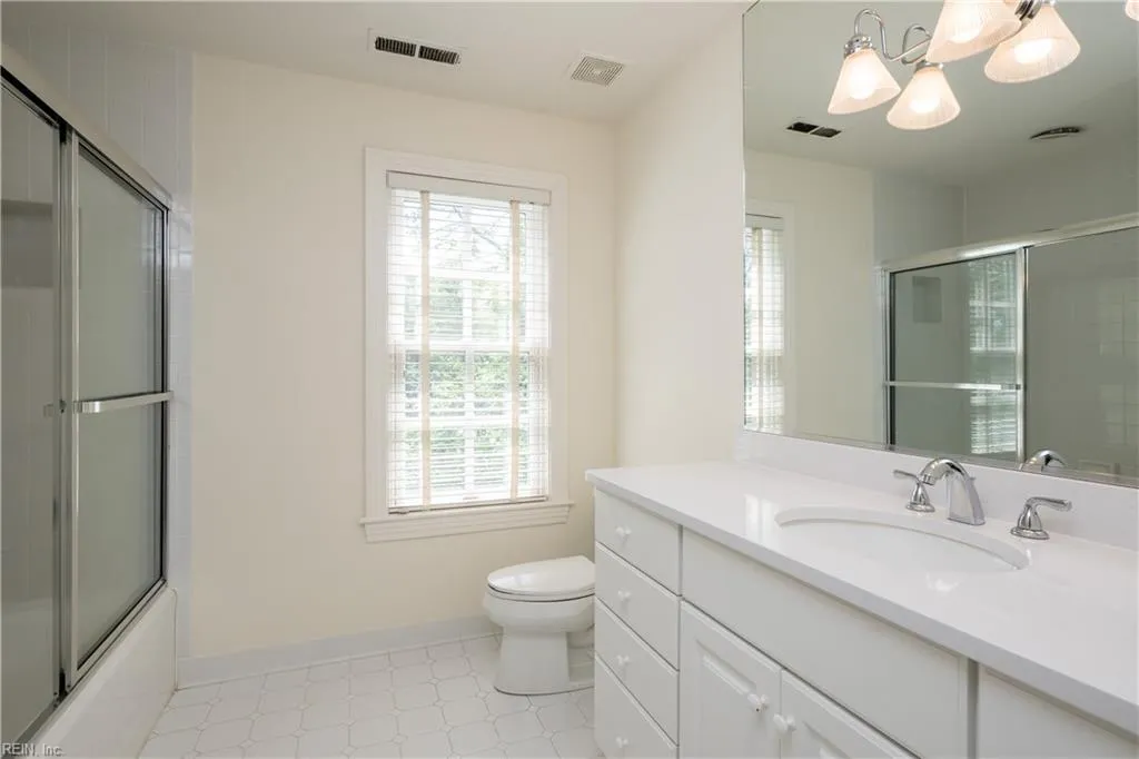 Virginia Beach, Virginia 23451, United States, 6 Bedrooms Bedrooms, ,7 BathroomsBathrooms,Residential,Active,112066