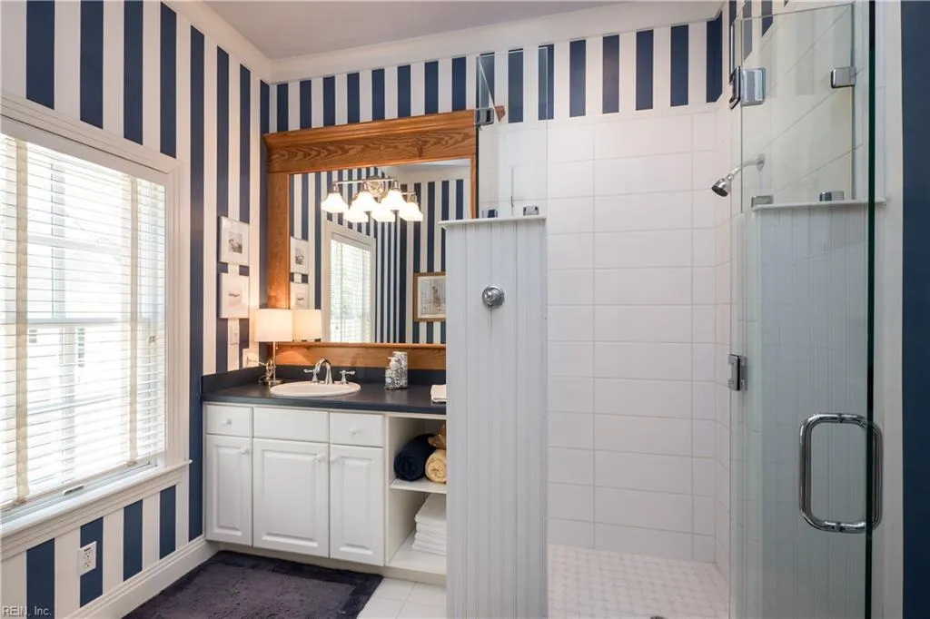 Virginia Beach, Virginia 23451, United States, 6 Bedrooms Bedrooms, ,7 BathroomsBathrooms,Residential,Active,112066