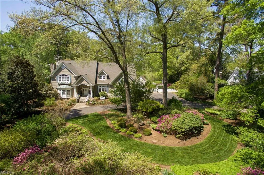 Virginia Beach, Virginia 23451, United States, 6 Bedrooms Bedrooms, ,7 BathroomsBathrooms,Residential,Active,112066