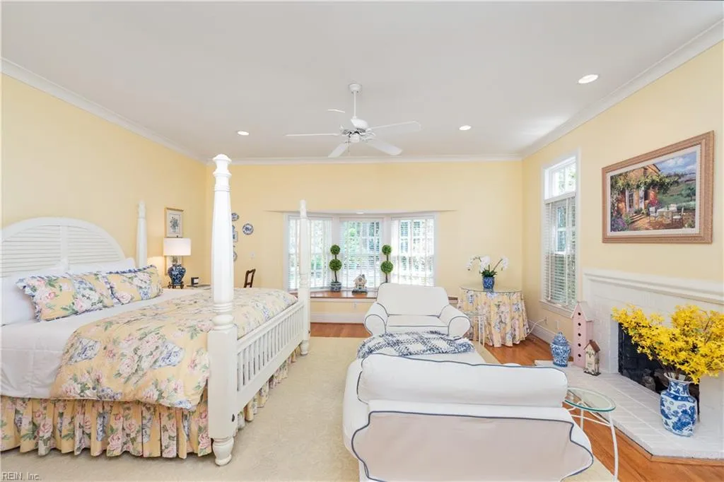 Virginia Beach, Virginia 23451, United States, 6 Bedrooms Bedrooms, ,7 BathroomsBathrooms,Residential,Active,112066