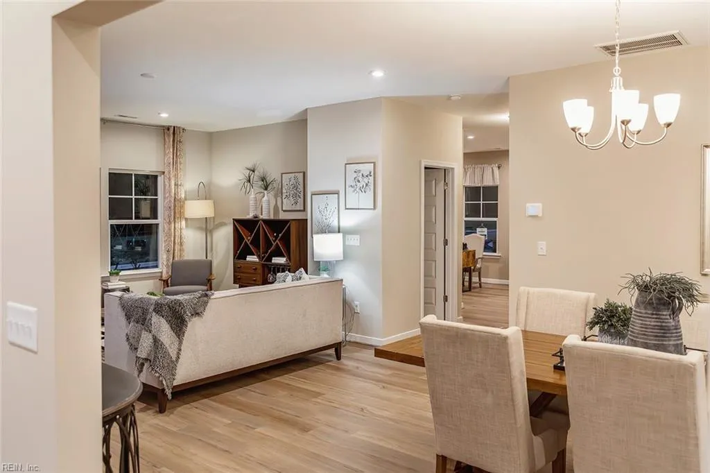 Suffolk, Virginia 23434, United States, 3 Bedrooms Bedrooms, ,3 BathroomsBathrooms,Residential,Active,171221