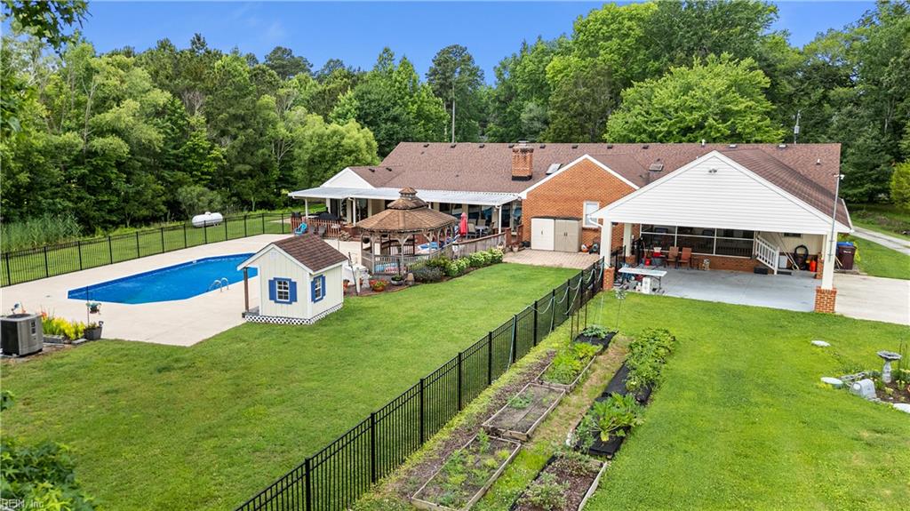 2449 Johnstown RD