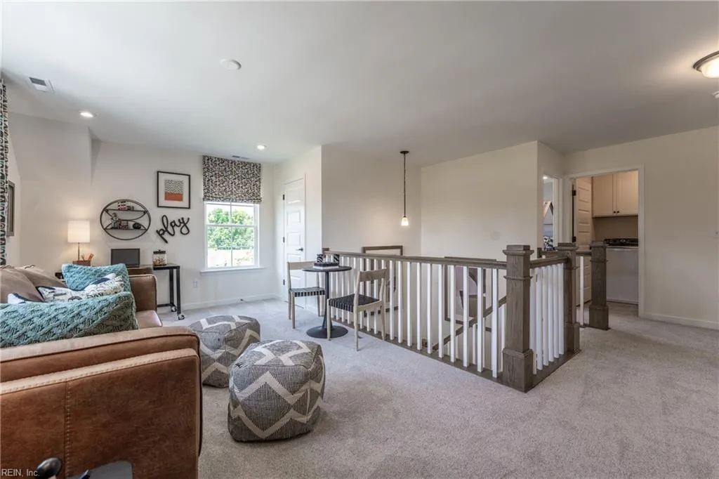 Suffolk, Virginia 23435, United States, 4 Bedrooms Bedrooms, ,4 BathroomsBathrooms,Residential,Active,171223