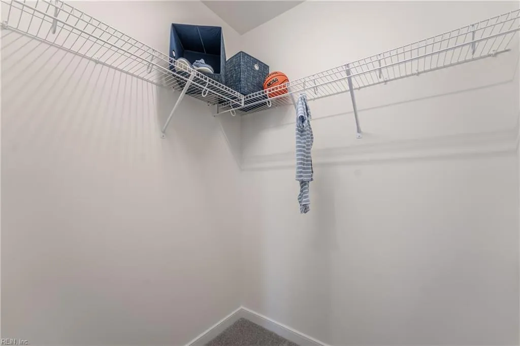 Suffolk, Virginia 23435, United States, 4 Bedrooms Bedrooms, ,4 BathroomsBathrooms,Residential,Active,171223