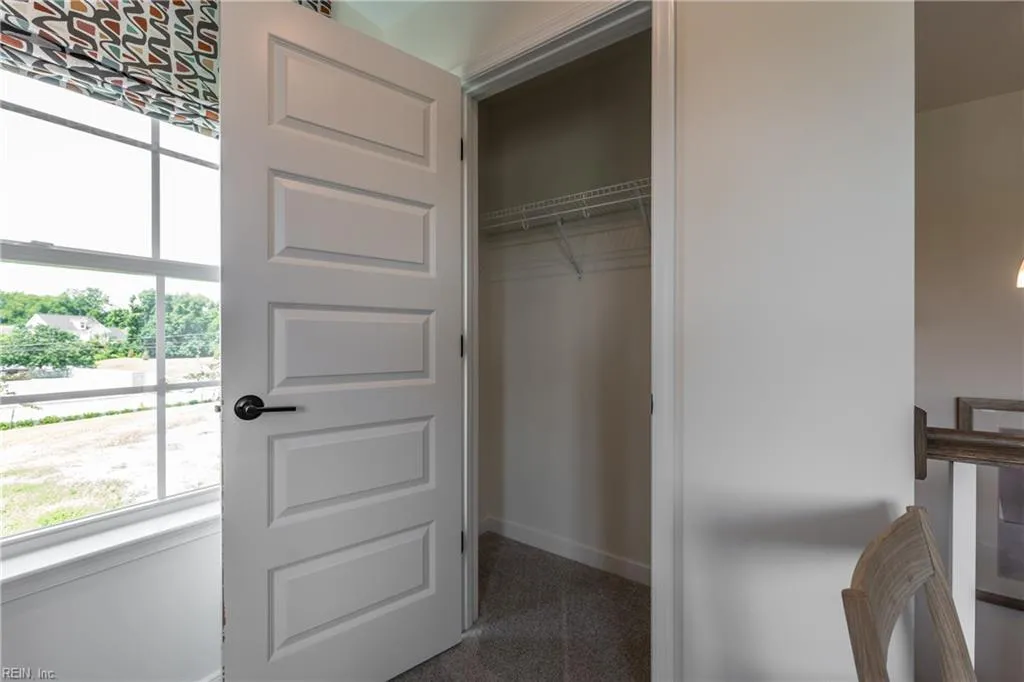 Suffolk, Virginia 23435, United States, 4 Bedrooms Bedrooms, ,4 BathroomsBathrooms,Residential,Active,171223