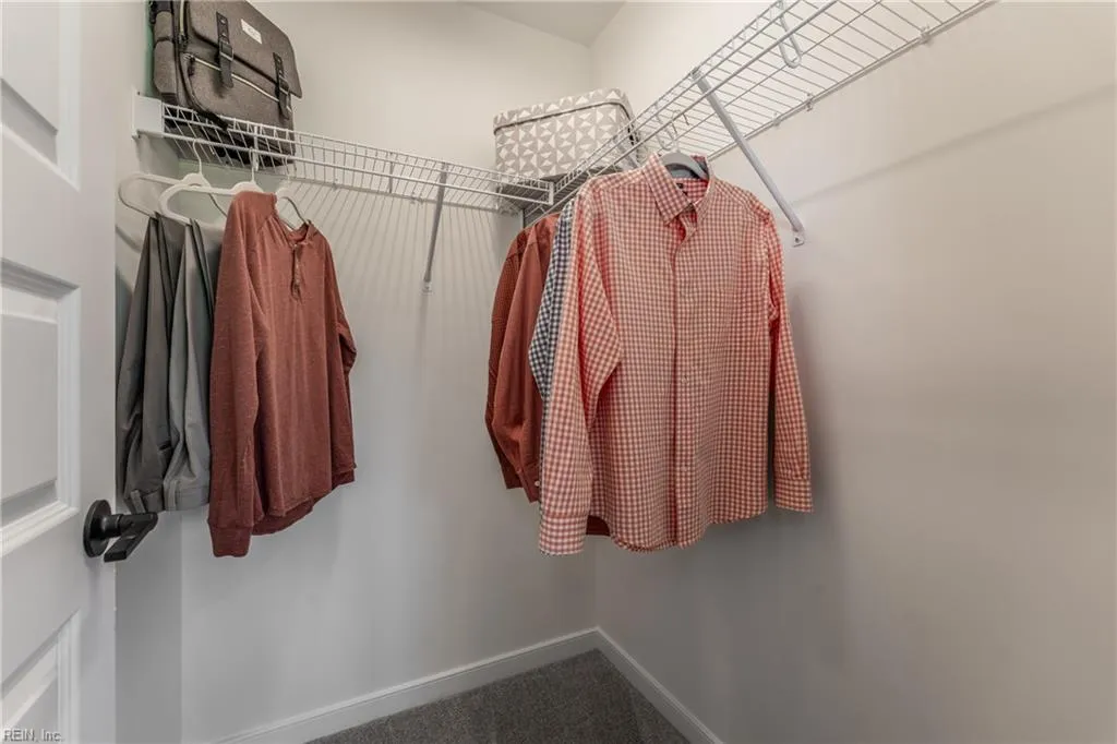 Suffolk, Virginia 23435, United States, 4 Bedrooms Bedrooms, ,4 BathroomsBathrooms,Residential,Active,171223