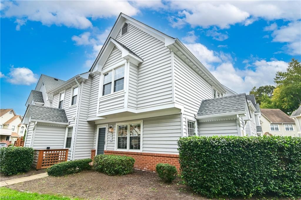 Photo of 401 Camberley Way #A, Chesapeake, VA 23320 (MLS # 10605949)