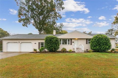 Photo of 43 Burnham Place, Newport News, VA 23606 (MLS # 10608821)