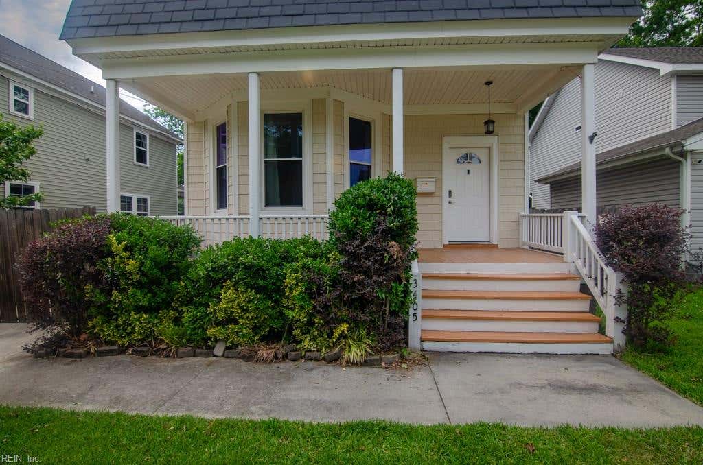 Photo of 3405 Lens Avenue, Norfolk, VA 23509 (MLS # 10639372)