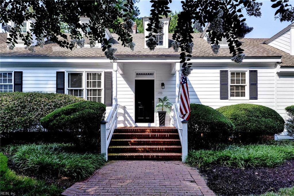 Photo of 103 Dogleg Drive, Williamsburg, VA 23188 (MLS # 10648363)