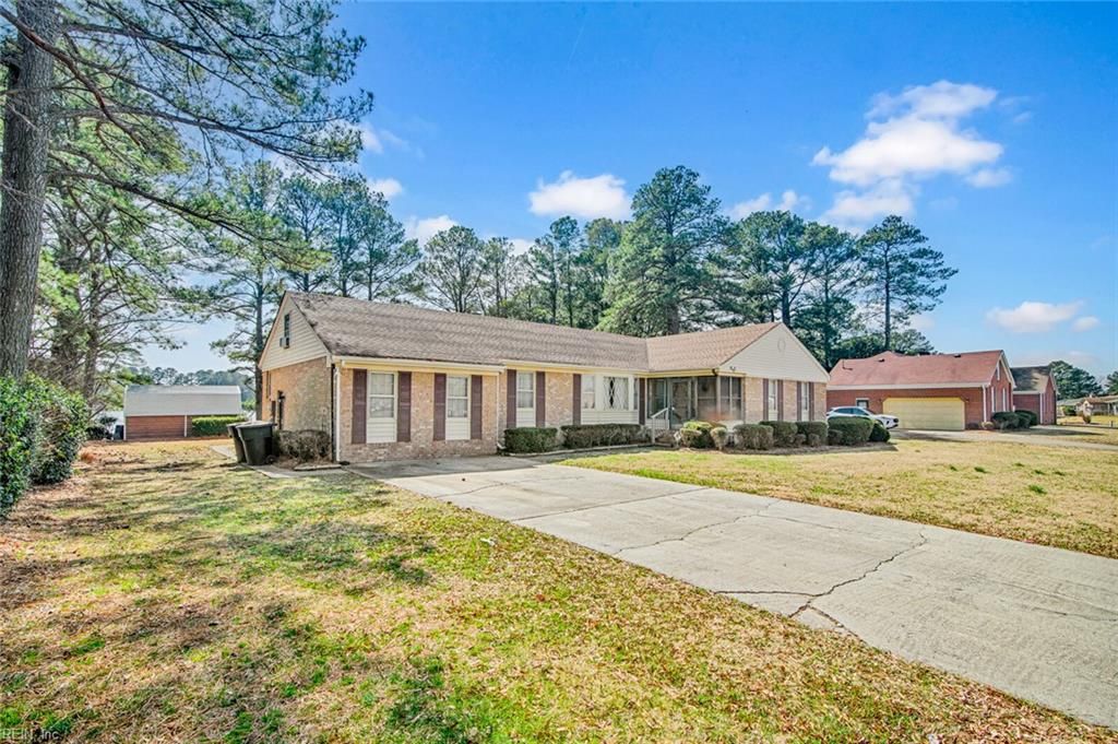 Photo of 1305 Horne Avenue, Portsmouth, VA 23701 (MLS # 10624556)