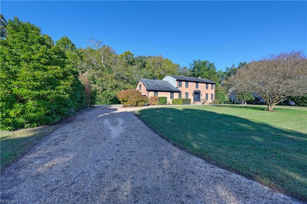 Photo of 8957 River Crescent, Suffolk, VA 23433 (MLS # 10612857)