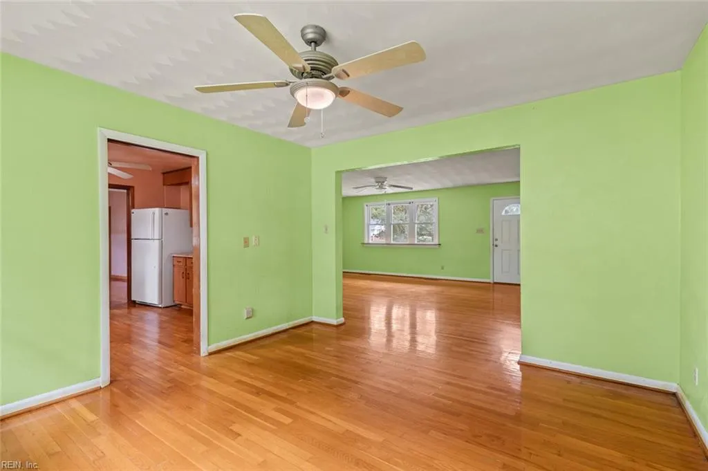 Hampton, Virginia 23666, United States, 3 Bedrooms Bedrooms, ,2 BathroomsBathrooms,Residential,Active,148105