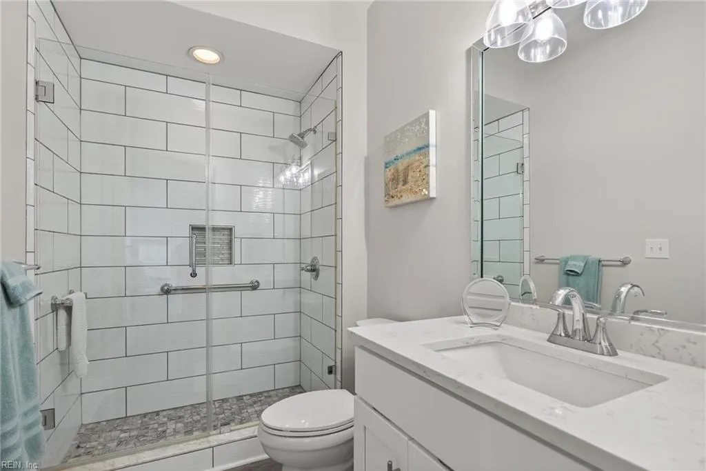 Virginia Beach, Virginia 23451, United States, 3 Bedrooms Bedrooms, ,3 BathroomsBathrooms,Residential,Active,242902