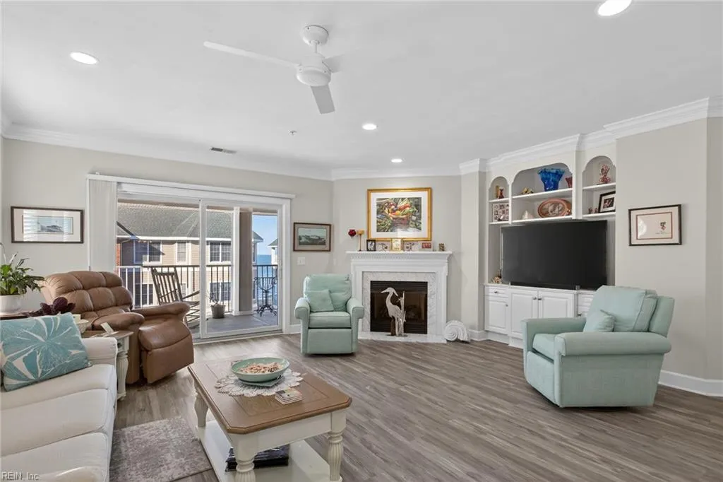 Virginia Beach, Virginia 23451, United States, 3 Bedrooms Bedrooms, ,3 BathroomsBathrooms,Residential,Active,242902