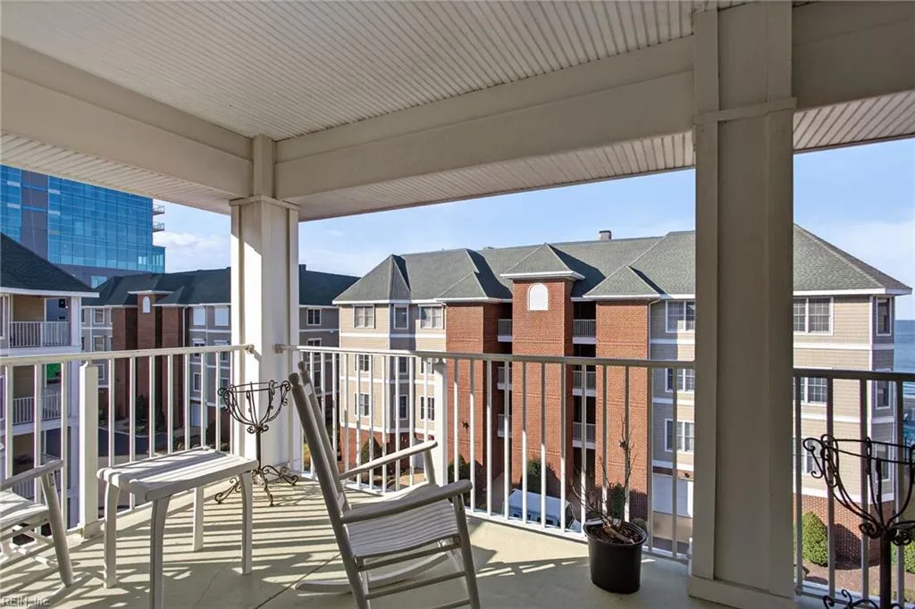 Virginia Beach, Virginia 23451, United States, 3 Bedrooms Bedrooms, ,3 BathroomsBathrooms,Residential,Active,242902