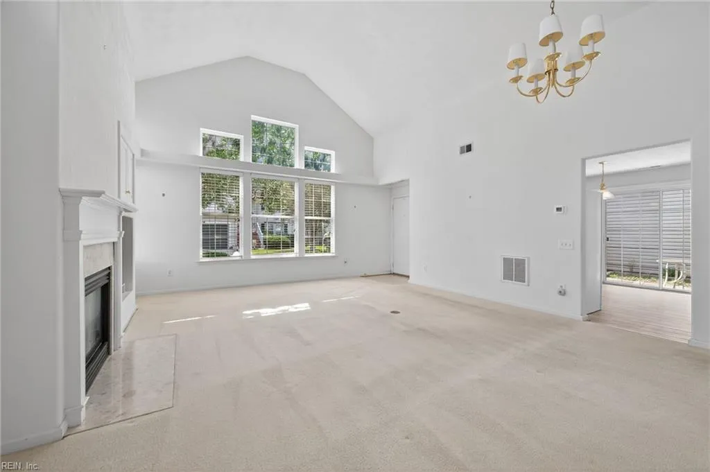 Chesapeake, Virginia 23320, United States, 4 Bedrooms Bedrooms, ,3 BathroomsBathrooms,Residential,Active,238737