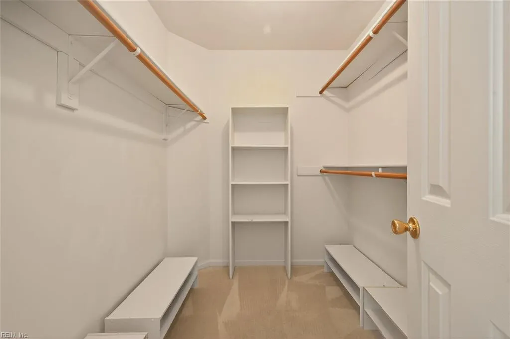 Chesapeake, Virginia 23320, United States, 4 Bedrooms Bedrooms, ,3 BathroomsBathrooms,Residential,Active,238737