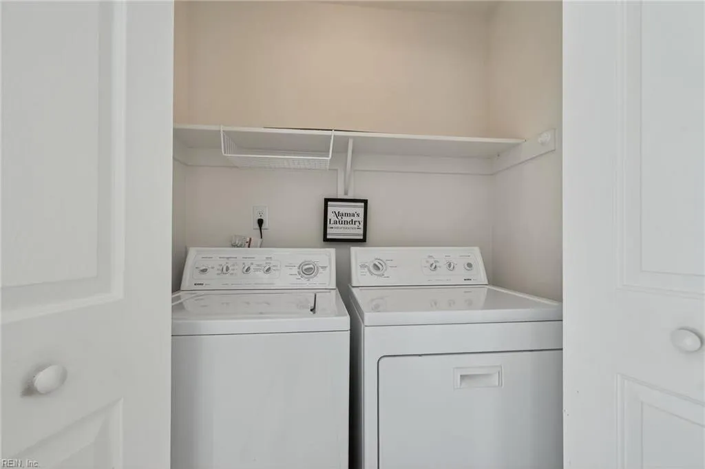 Chesapeake, Virginia 23320, United States, 4 Bedrooms Bedrooms, ,3 BathroomsBathrooms,Residential,Active,238737