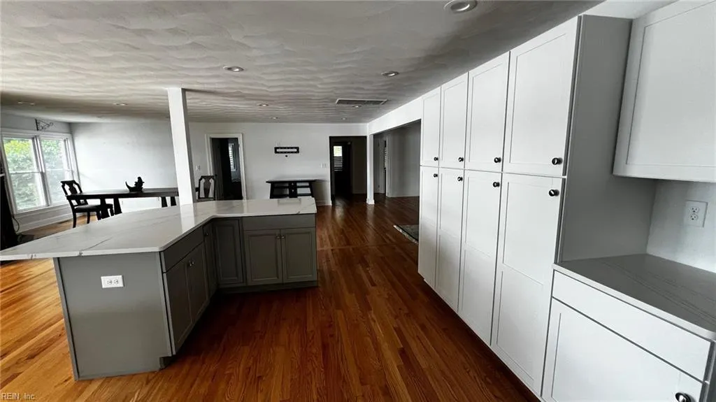 Chesapeake, Virginia 23321, United States, 3 Bedrooms Bedrooms, ,2 BathroomsBathrooms,Residential,Pending,180257