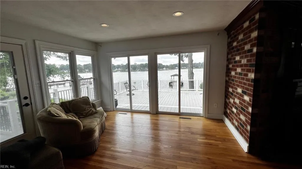 Chesapeake, Virginia 23321, United States, 3 Bedrooms Bedrooms, ,2 BathroomsBathrooms,Residential,Pending,180257