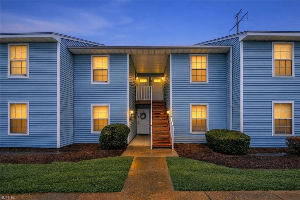 Photo of 5657 Summit Arch, Virginia Beach, VA 23462 (MLS # 10622825)