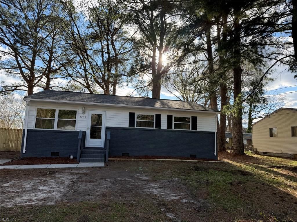 Photo of 3709 Bosun Drive, Chesapeake, VA 23321 (MLS # 10625518)