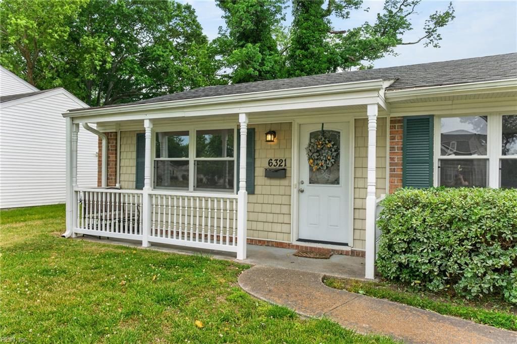 Photo of 6321 Bradley Way, Virginia Beach, VA 23464 (MLS # 10633601)