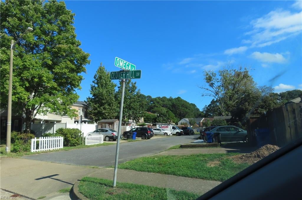 Photo of 5210 Clover Hill Dr Drive, Portsmouth, VA 23703 (MLS # 10657884)