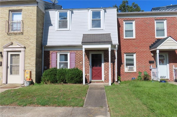 5210 CLOVER HILL DR DRIVE, PORTSMOUTH, VA 23703 - Image 273a2cc3d9f5abeabac38b8a03da1dcb/3518241414