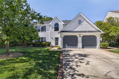 Photo for 2600 Pulaski LOOP