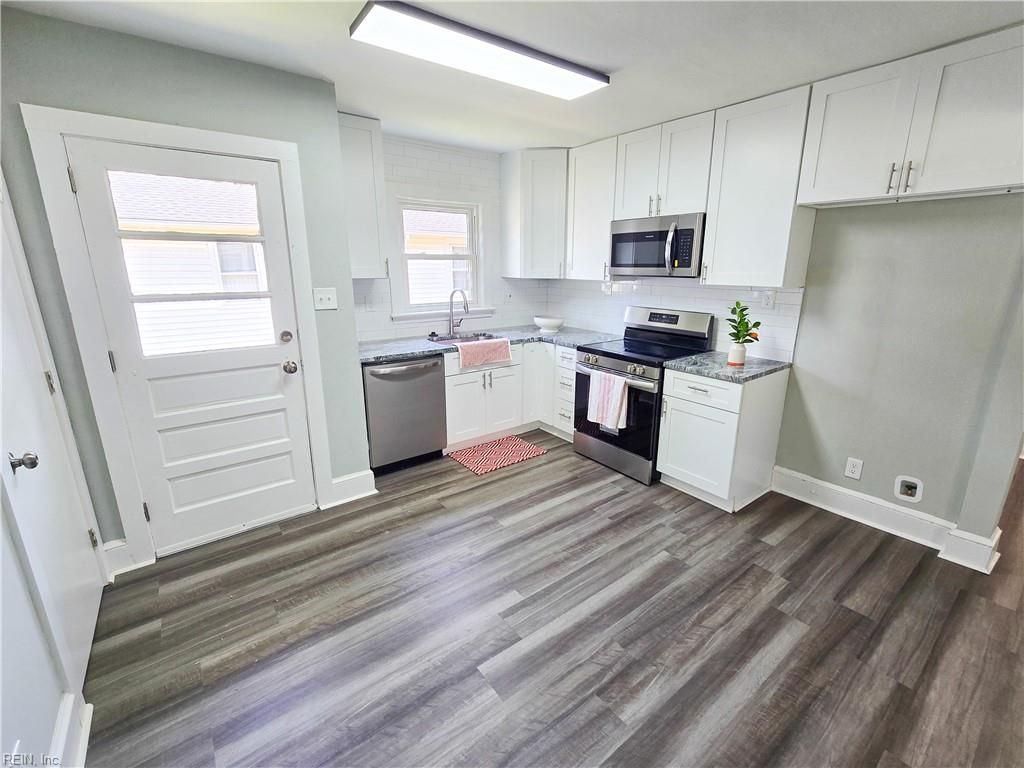 Photo of 120 Oak Street, Suffolk, VA 23434 (MLS # 10618682)