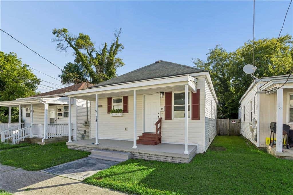 Photo of 15 E Howard Street, Hampton, VA 23663 (MLS # 10646897)