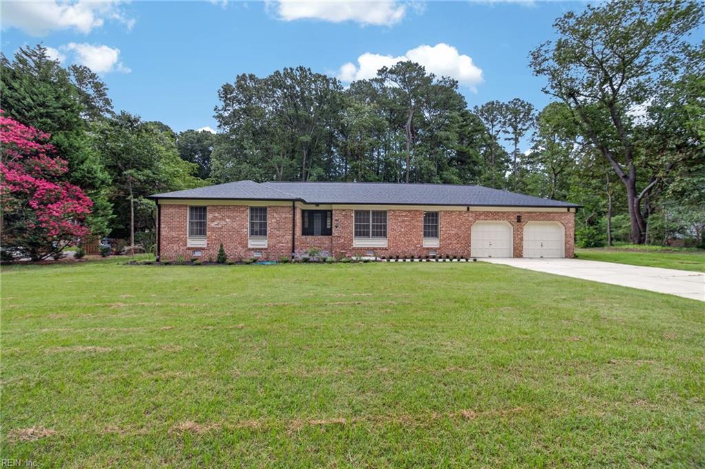 Photo of 103 Poplar Point Rd Road, Yorktown, VA 23692 (MLS # 10644388)