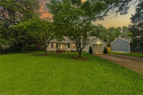 Photo of 137 Deep Creek Road, Newport News, VA 23606 (MLS # 10606919)