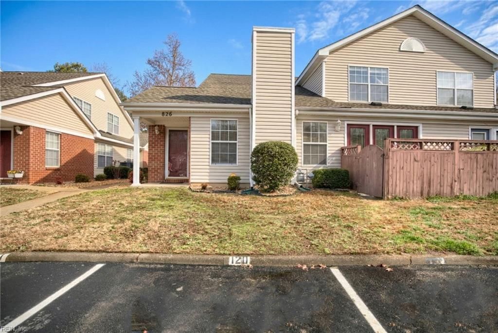 Photo of 826 Miller Creek Lane, Newport News, VA 23603 (MLS # 10623590)