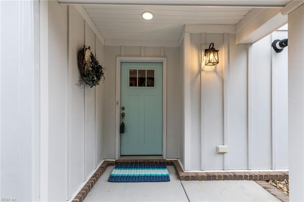 Photo of 125 79th Street, Virginia Beach, VA 23451 (MLS # 10617172)