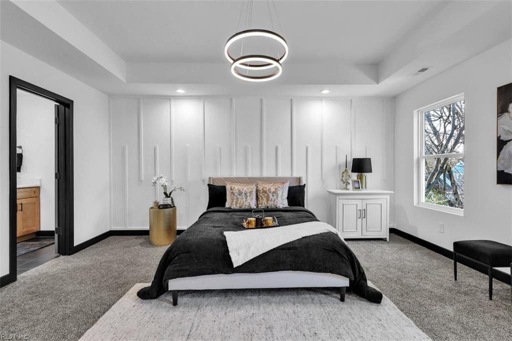 Photo of 122 E Kelly Avenue, Hampton, VA 23663 (MLS # 10615829)