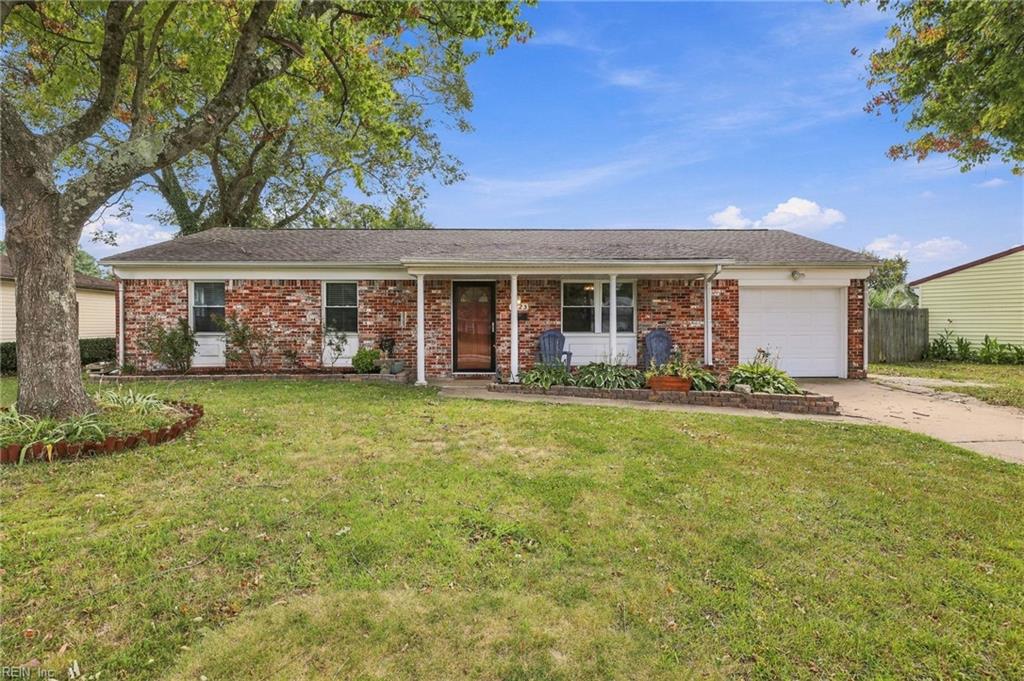 Photo of 3725 Forest Glen Road, Virginia Beach, VA 23452 (MLS # 10656141)