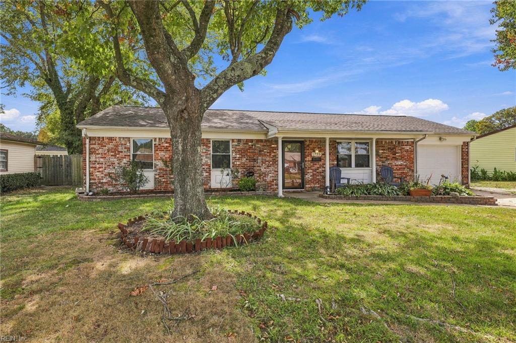 Photo of 3725 Forest Glen Road, Virginia Beach, VA 23452 (MLS # 10656141)