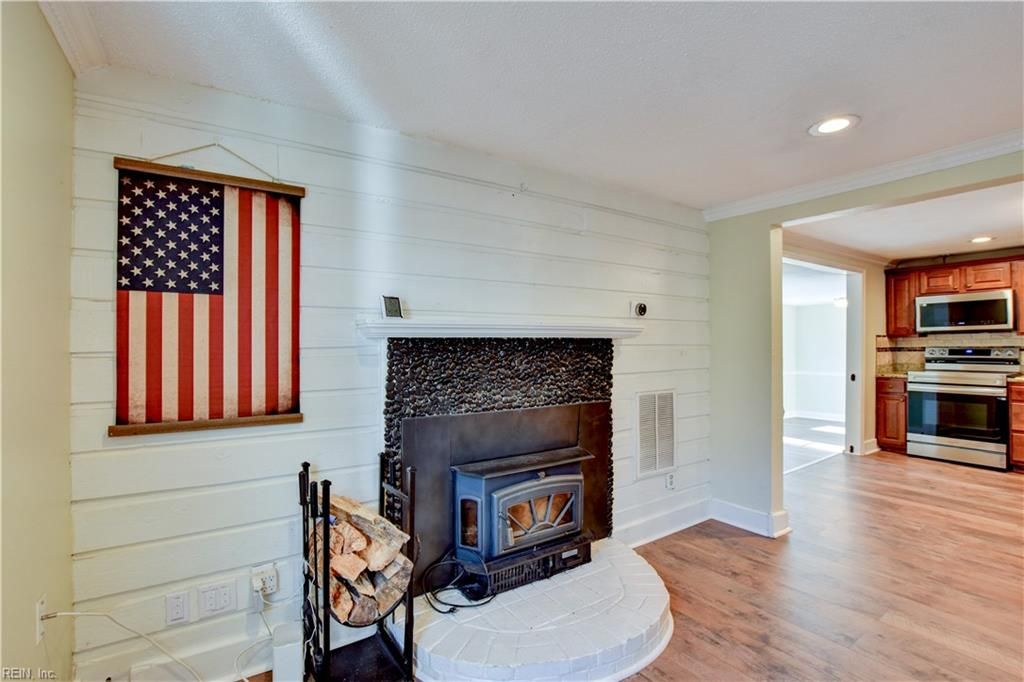 Photo of 845 Indian Creek Road, Chesapeake, VA 23322 (MLS # 10617328)