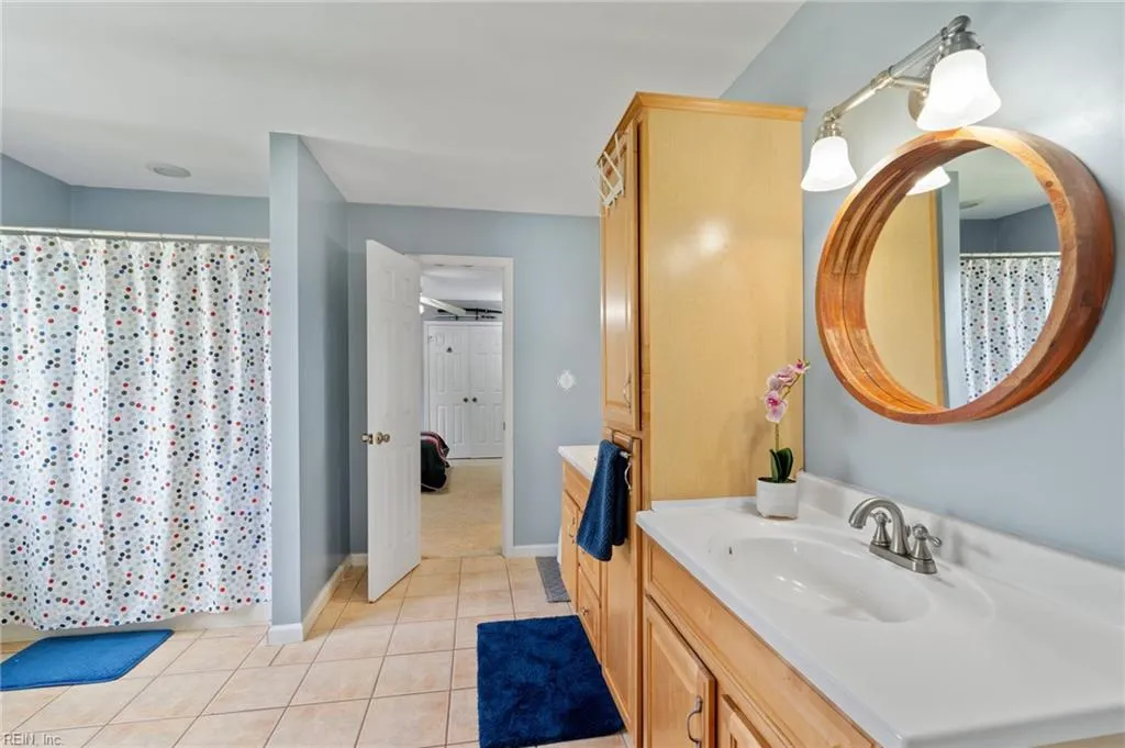 Virginia Beach, Virginia 23456, United States, 4 Bedrooms Bedrooms, ,3 BathroomsBathrooms,Residential,Active,116999