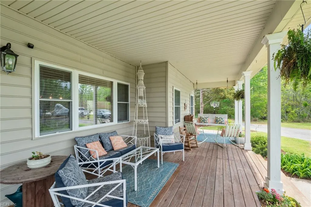 Virginia Beach, Virginia 23456, United States, 4 Bedrooms Bedrooms, ,3 BathroomsBathrooms,Residential,Active,116999