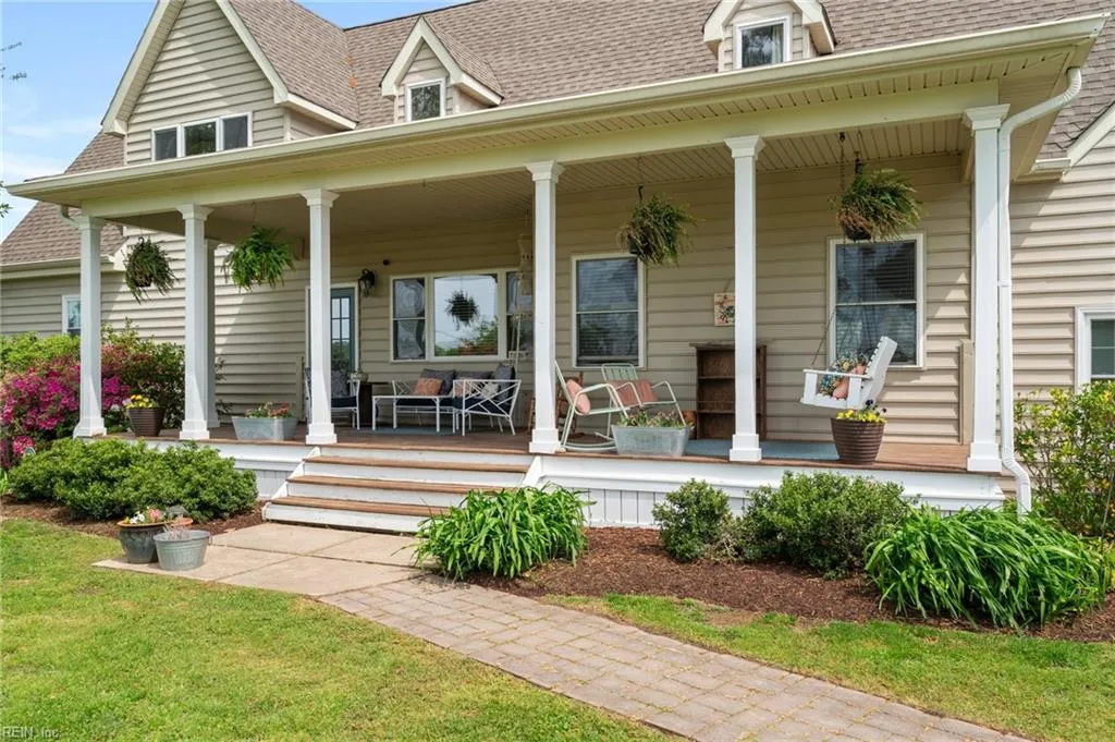 Virginia Beach, Virginia 23456, United States, 4 Bedrooms Bedrooms, ,3 BathroomsBathrooms,Residential,Active,116999