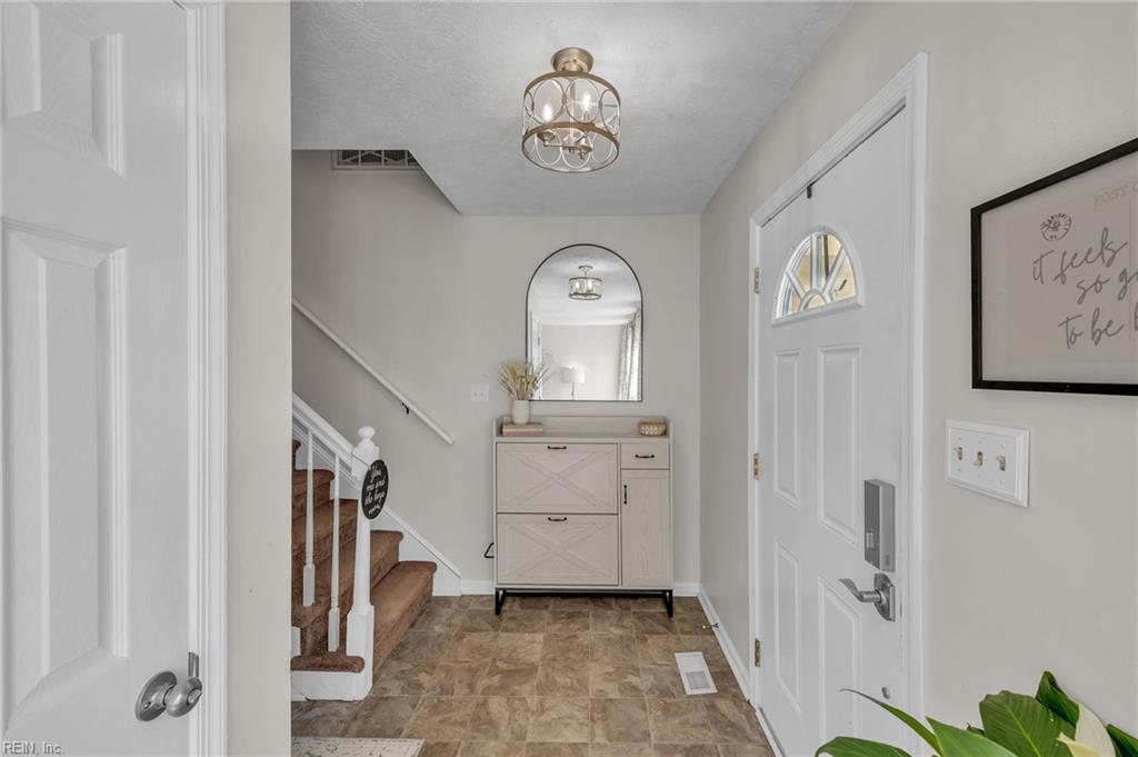 116 Grand View DR