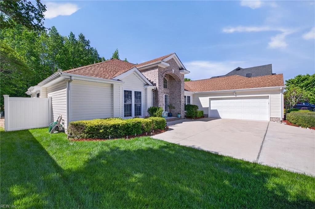 Photo of 2313 Edmenton Drive, Virginia Beach, VA 23456 (MLS # 10631307)