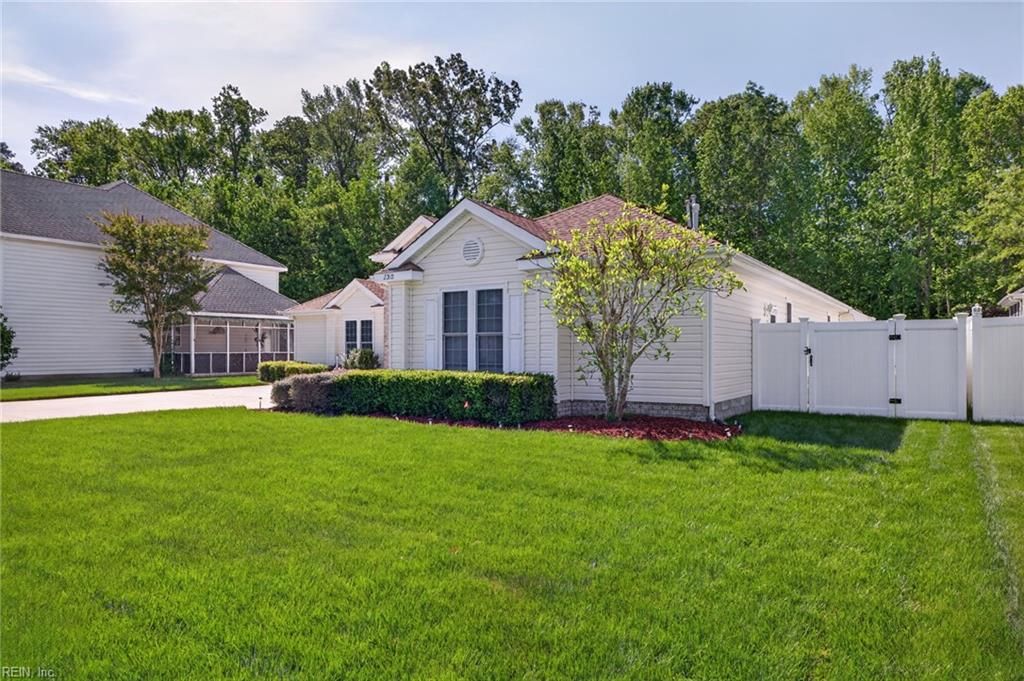 Photo of 2313 Edmenton Drive, Virginia Beach, VA 23456 (MLS # 10631307)