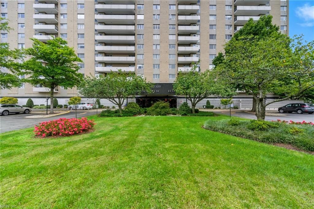 Photo of 7320 Glenroie Avenue #2L, Norfolk, VA 23505 (MLS # 10604262)
