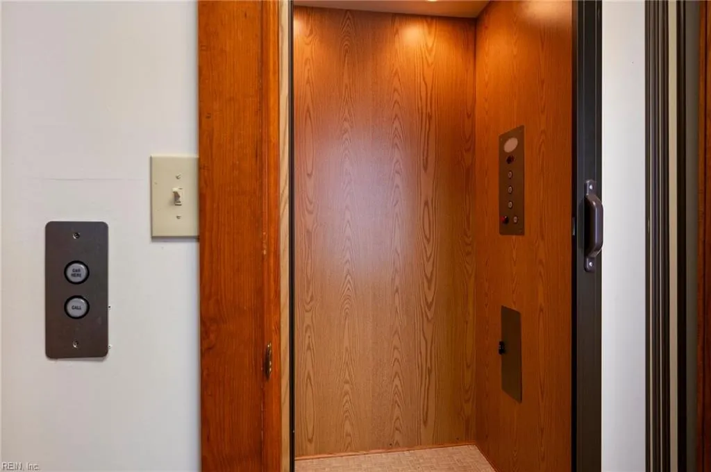 Virginia Beach, Virginia 23456, United States, 3 Bedrooms Bedrooms, ,3 BathroomsBathrooms,Residential,Active,151562