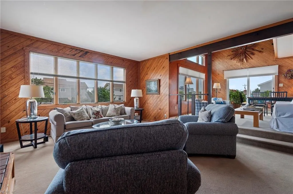 Virginia Beach, Virginia 23456, United States, 3 Bedrooms Bedrooms, ,3 BathroomsBathrooms,Residential,Active,151562